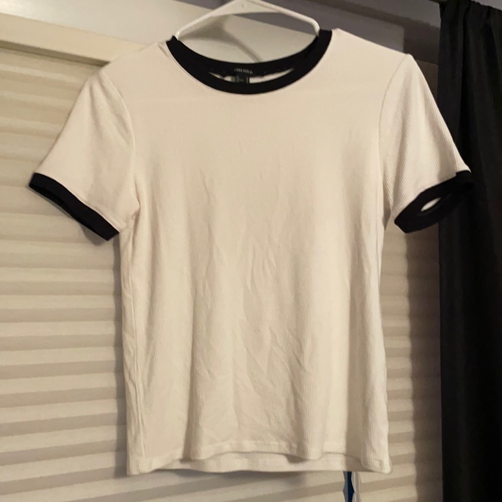 White tshirt